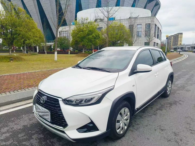 2022 Toyota YARiS L Zhixuan X 1.5L CVT Leading PLUS Edition (Zhìxuān X 1.5L CVT Lǐngxiān PLUS Bǎn)