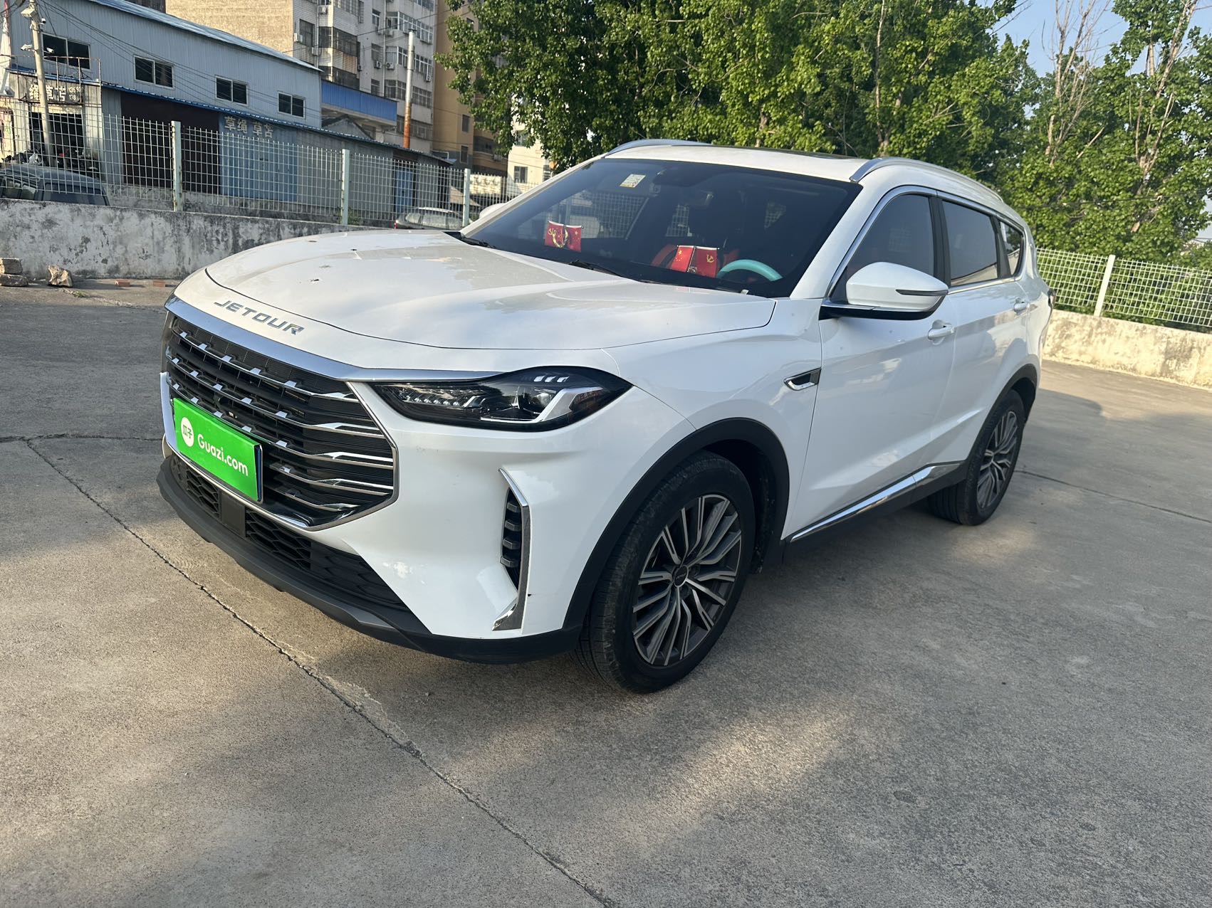 Jetour X70 PLUS 2023 1.5T DCT Yongzhe PLUS (Yǒngzhě PLUS) 7-seat