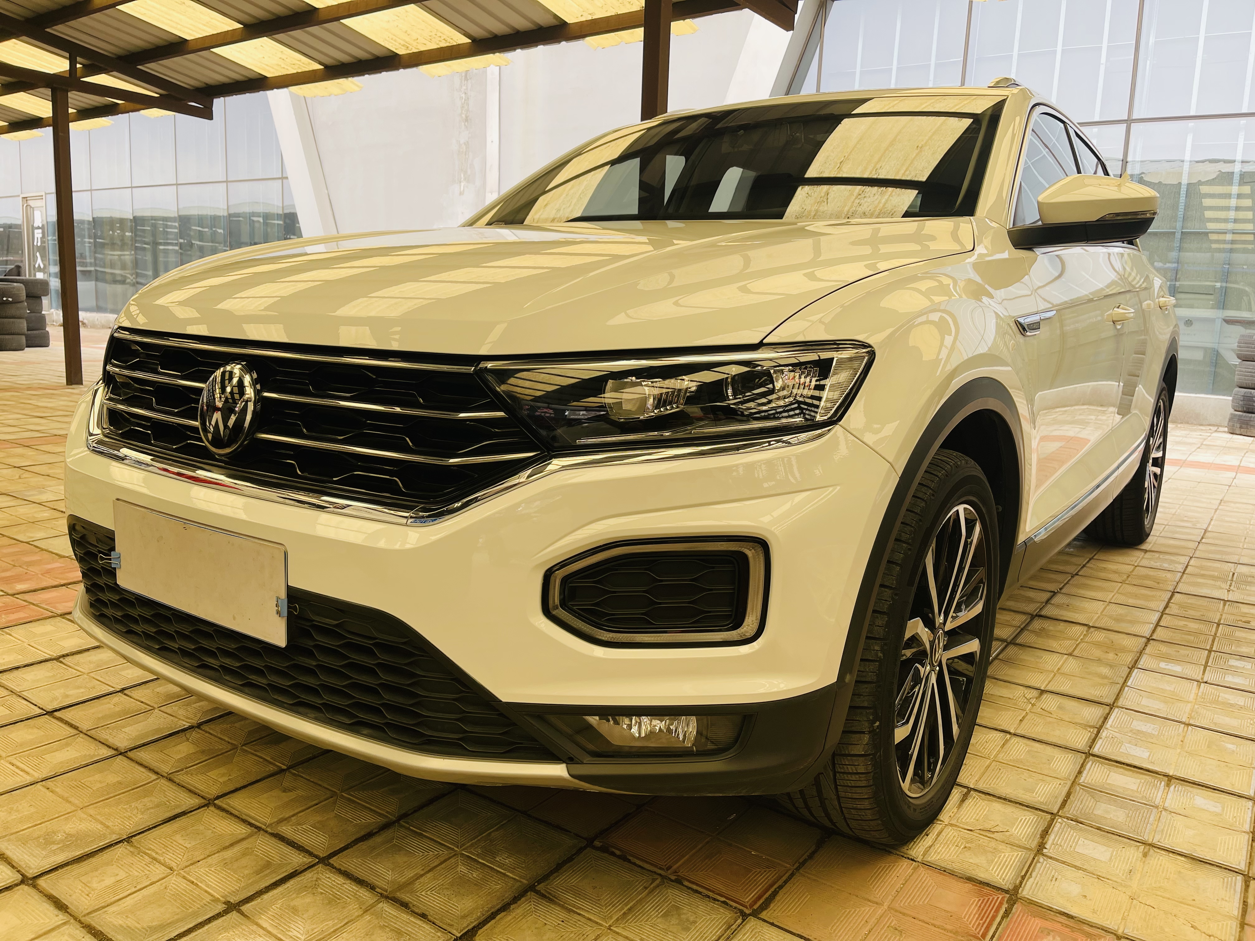 Volkswagen T-ROC 2021 280TSI DSG 2WD Comfort Smart Connect (Shūxiǎng Zhìlián Bǎn)