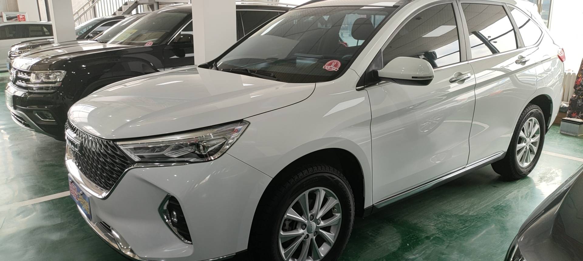Haval M6 2021 PLUS 1.5T DCT Luxury Smart Connect (Háohuá Zhìlián Xíng)