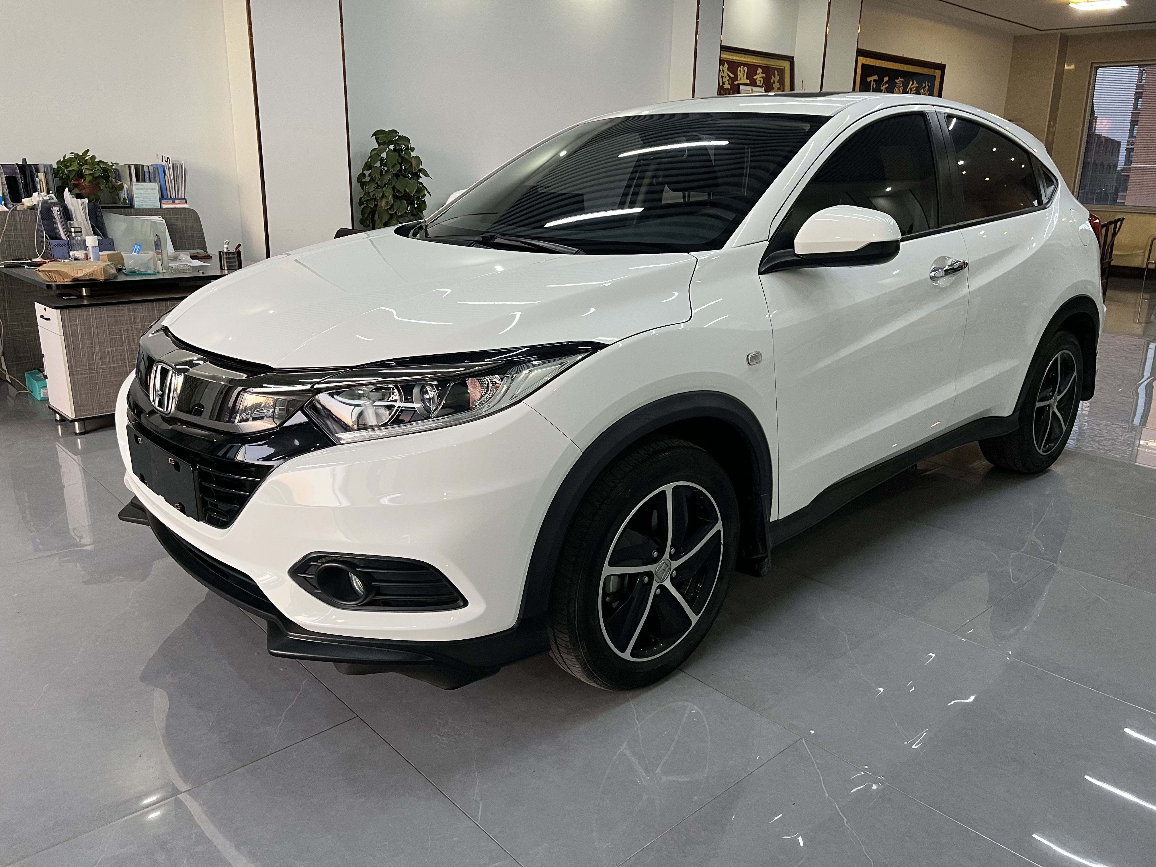 Honda Vezel 2022 1.5L CVT Phantom Night Pioneer (Huànyè Xiānfēng Bǎn)
