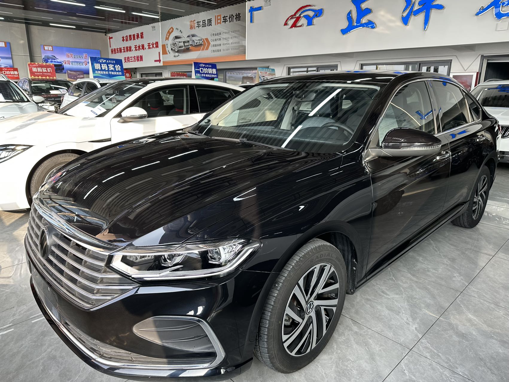 Volkswagen Lavida 2023 1.5L Automatic Full Comfort (Mǎnyì Bǎn)