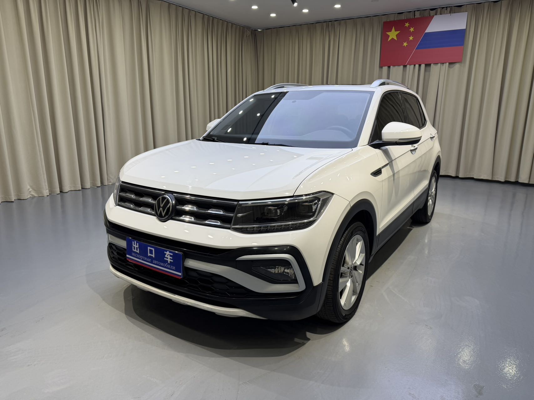 Volkswagen T-Cross 2022 1.5L Automatic Comfort (Shūshì Bǎn)
