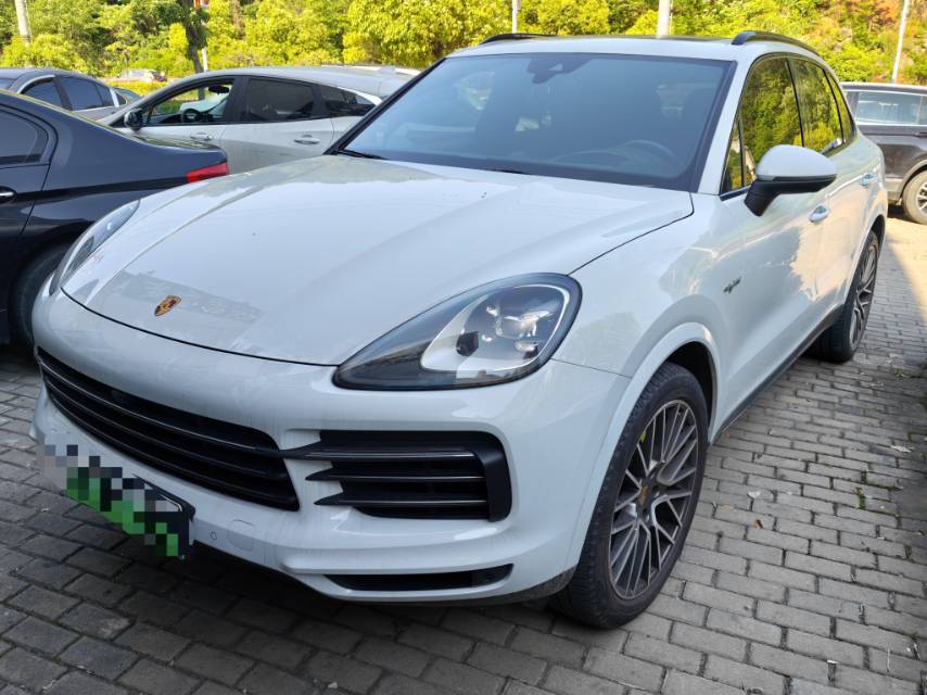 Porsche Cayenne E-Hybrid 2023 Cayenne E-Hybrid 2.0T Platinum (Bójīn Bǎn)