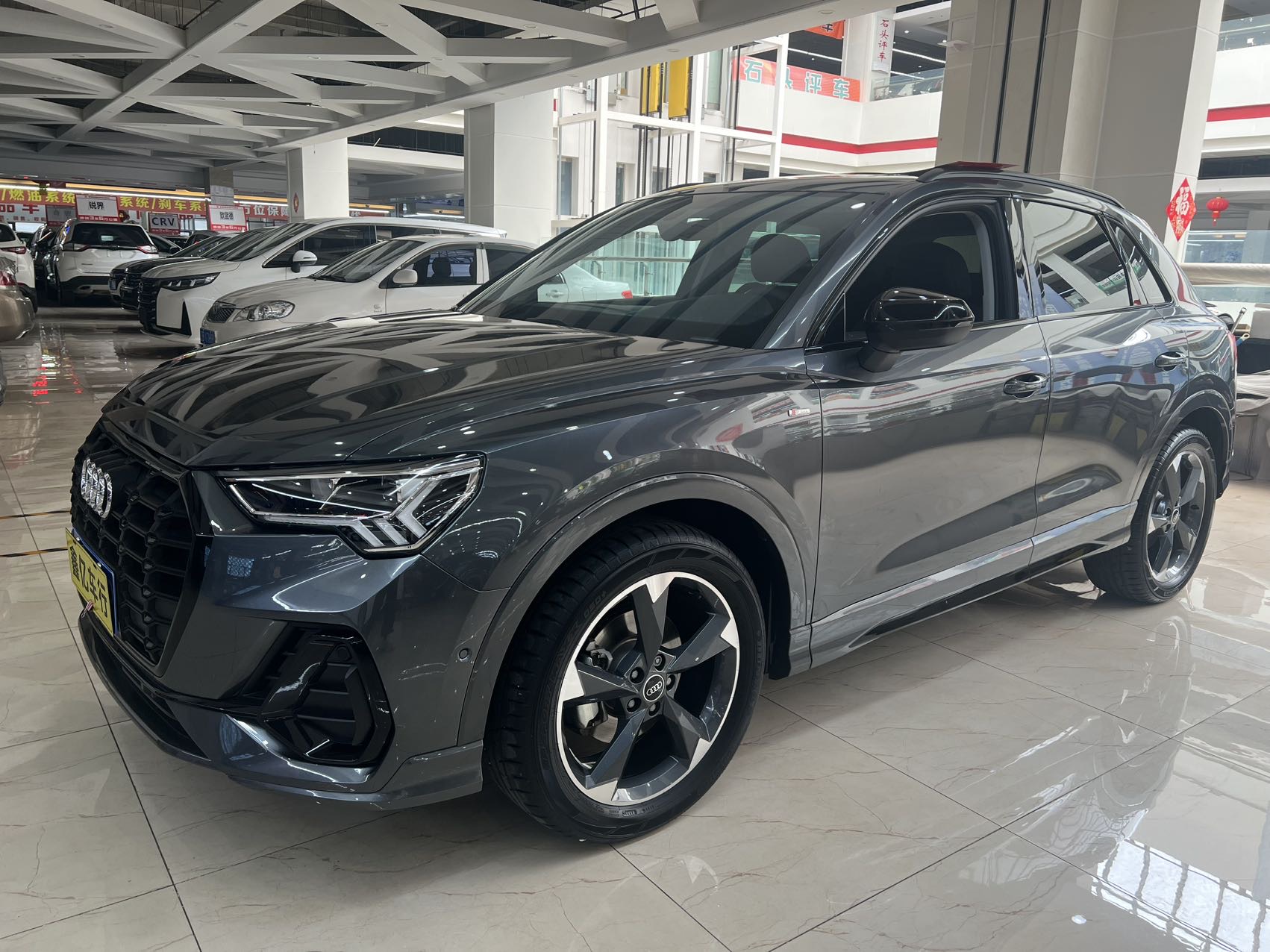 Audi Q3 2022 35 TFSI Fashion Sport (Shíshàng Yùndòng Xíng)