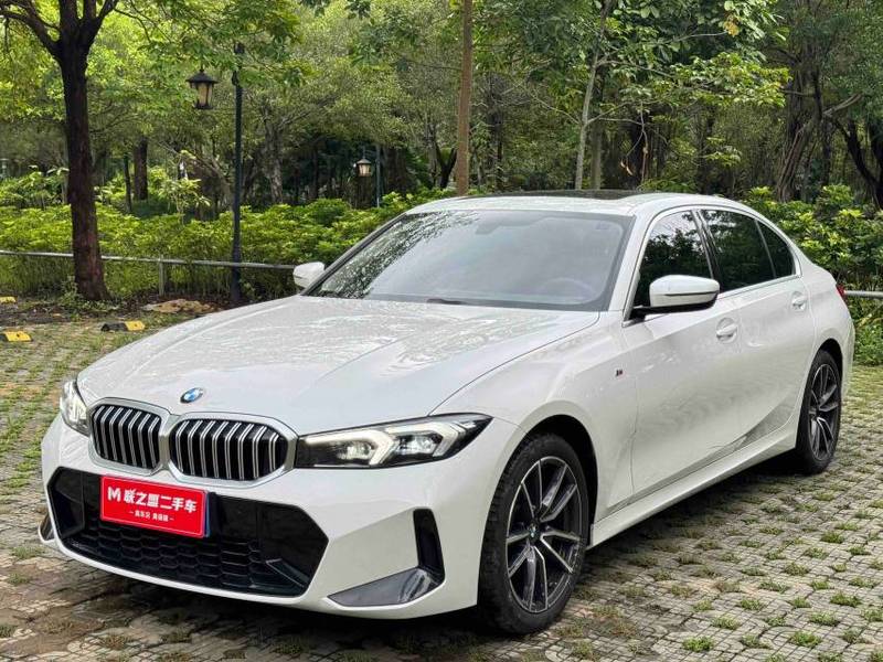 2023 BMW 3 Series 320Li M Sport Package (M Yùndòng Tàozhuāng)