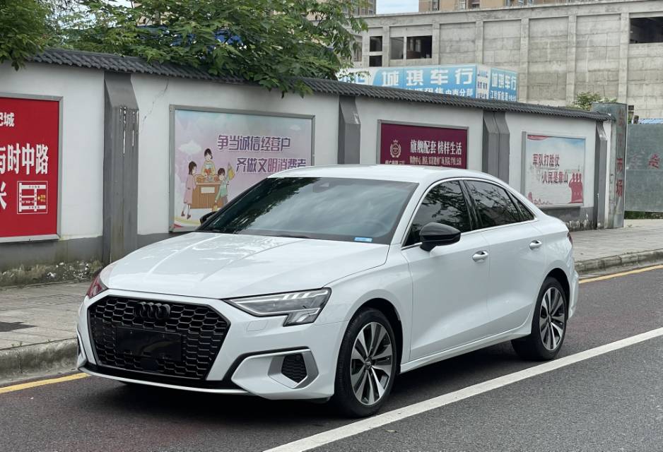 Audi A3 2022 A3L Limousine 35 TFSI Progressive Elegant Type (Jìnqǔ Zhìyǎ Xíng)