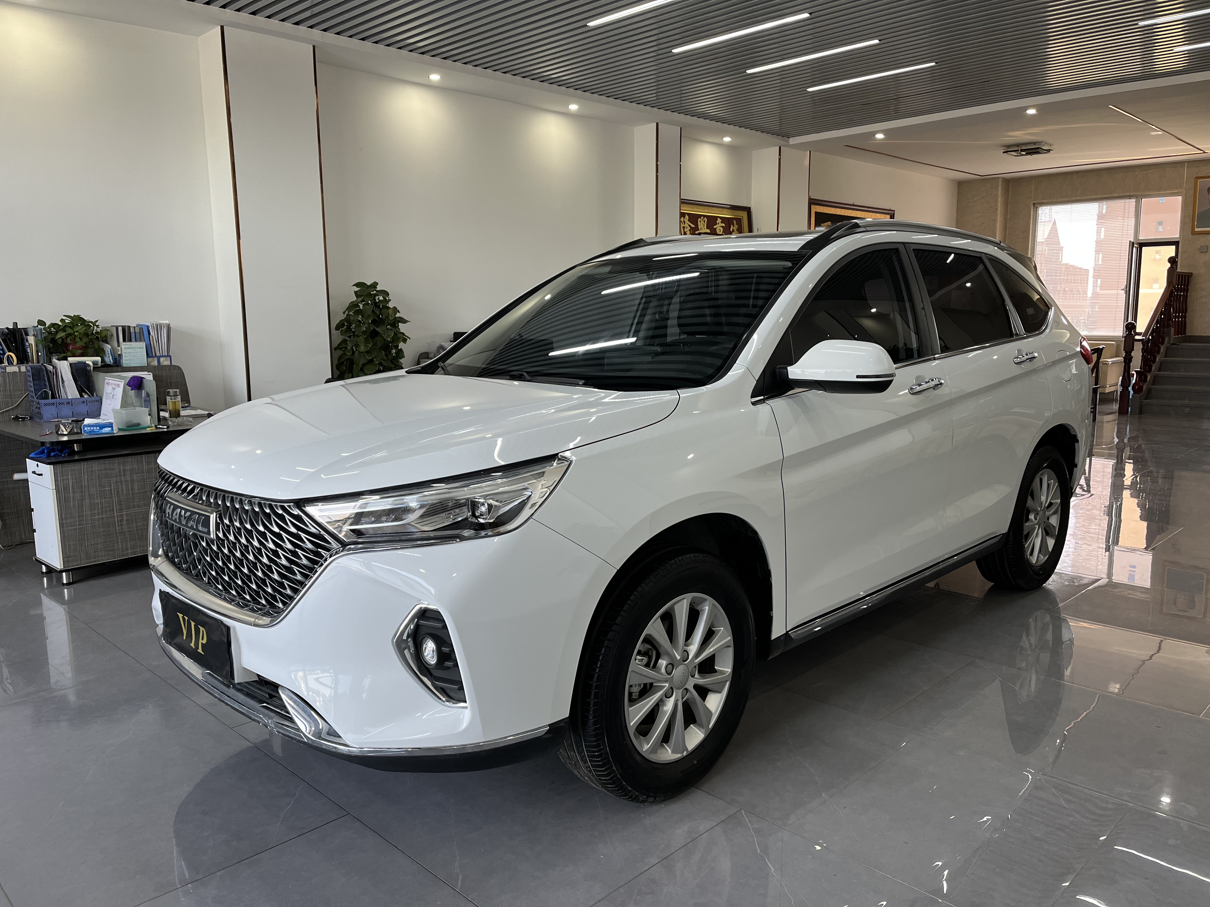 Haval M6 2021 PLUS 1.5T DCT Luxury Smart (Háohuá Zhìlián Xíng)