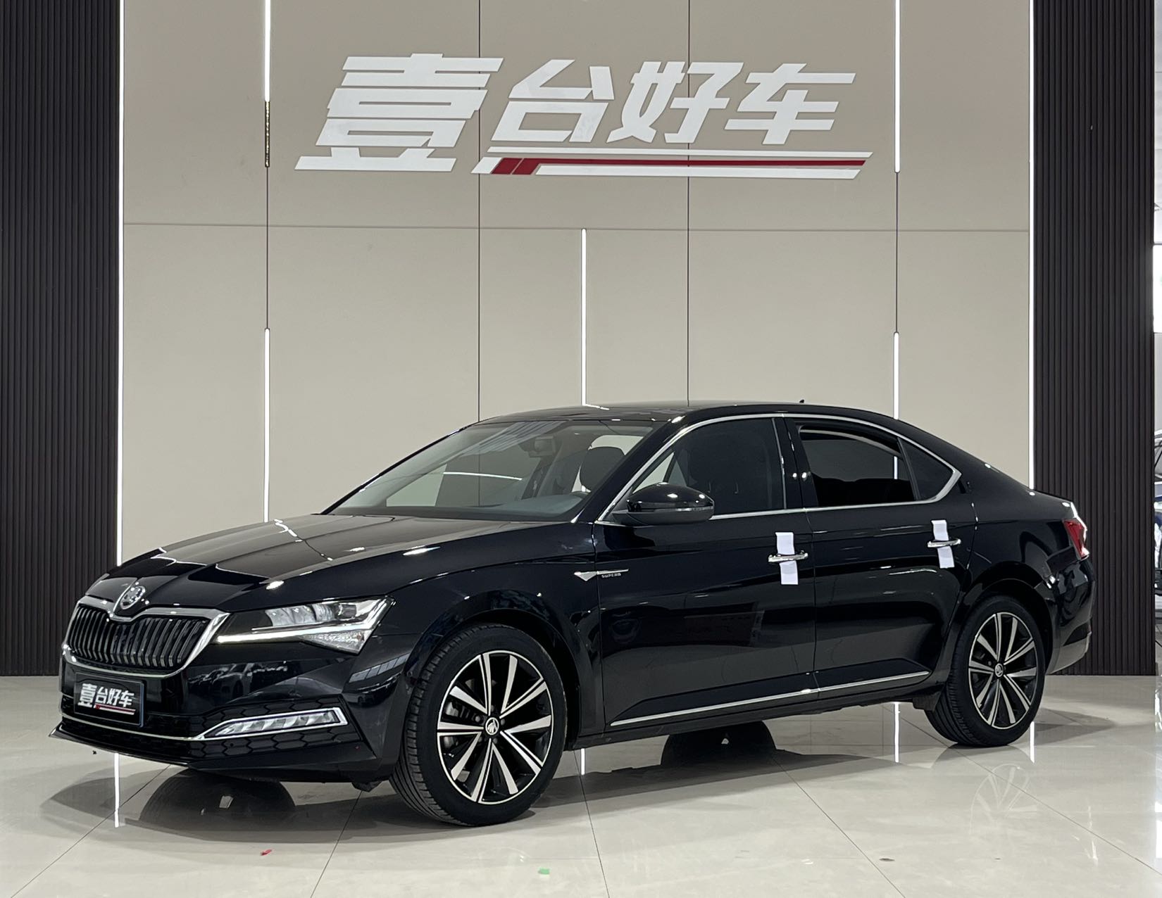 Skoda Superb 2023 Facelift TSI280 DSG Prestige (Zūnxiǎng Bǎn)