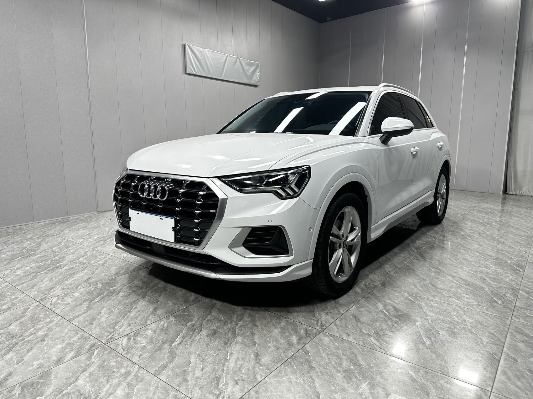 Audi Q3 2022 35 TFSI Fashion Elegant (Shíshàng Zhìyǎ Xíng)