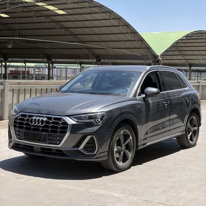 2022 Audi Q3 35 TFSI Fashion Sport (Shíshàng Dònggǎn Xíng)