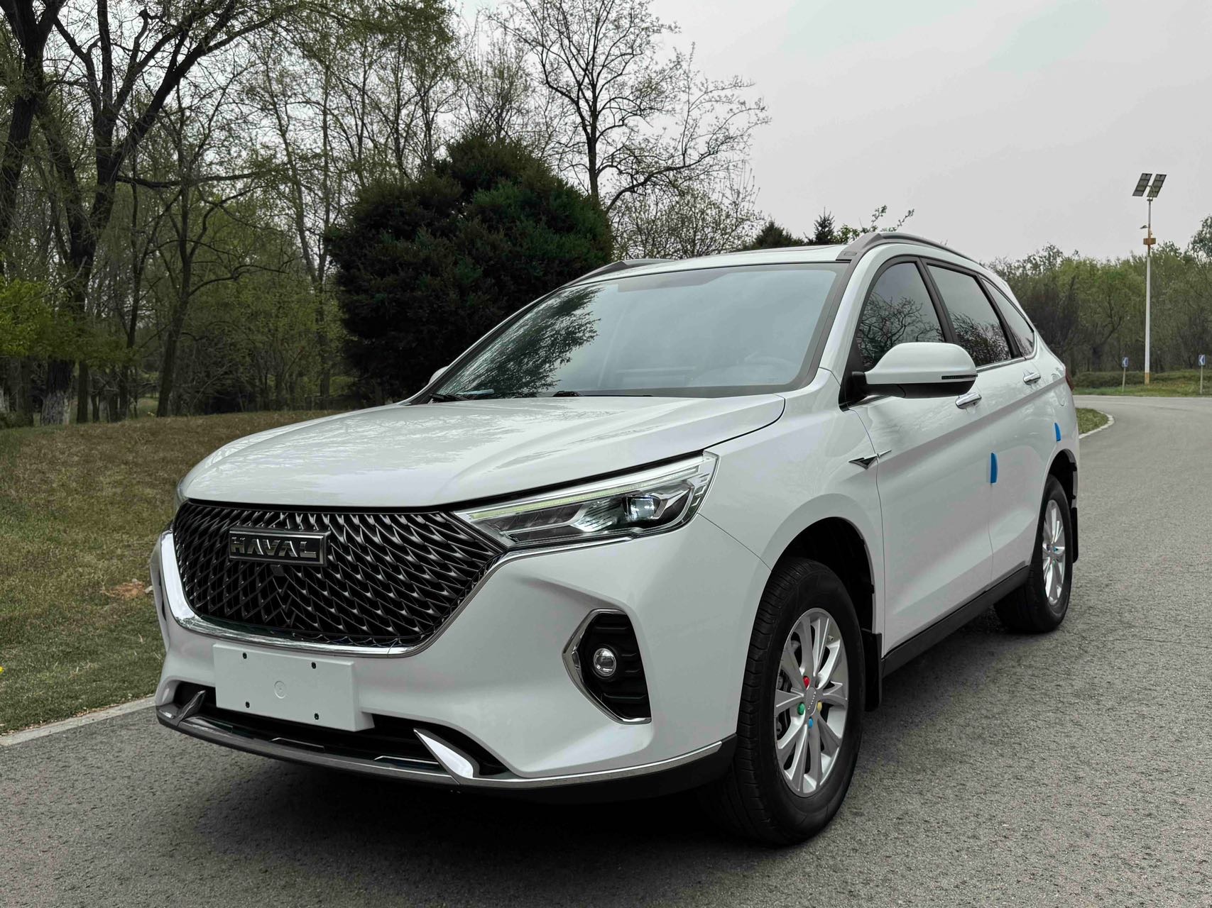 Haval M6 2023 PLUS 1.5T Manual Luxury Smart (Háohuá Zhìlián Xíng)