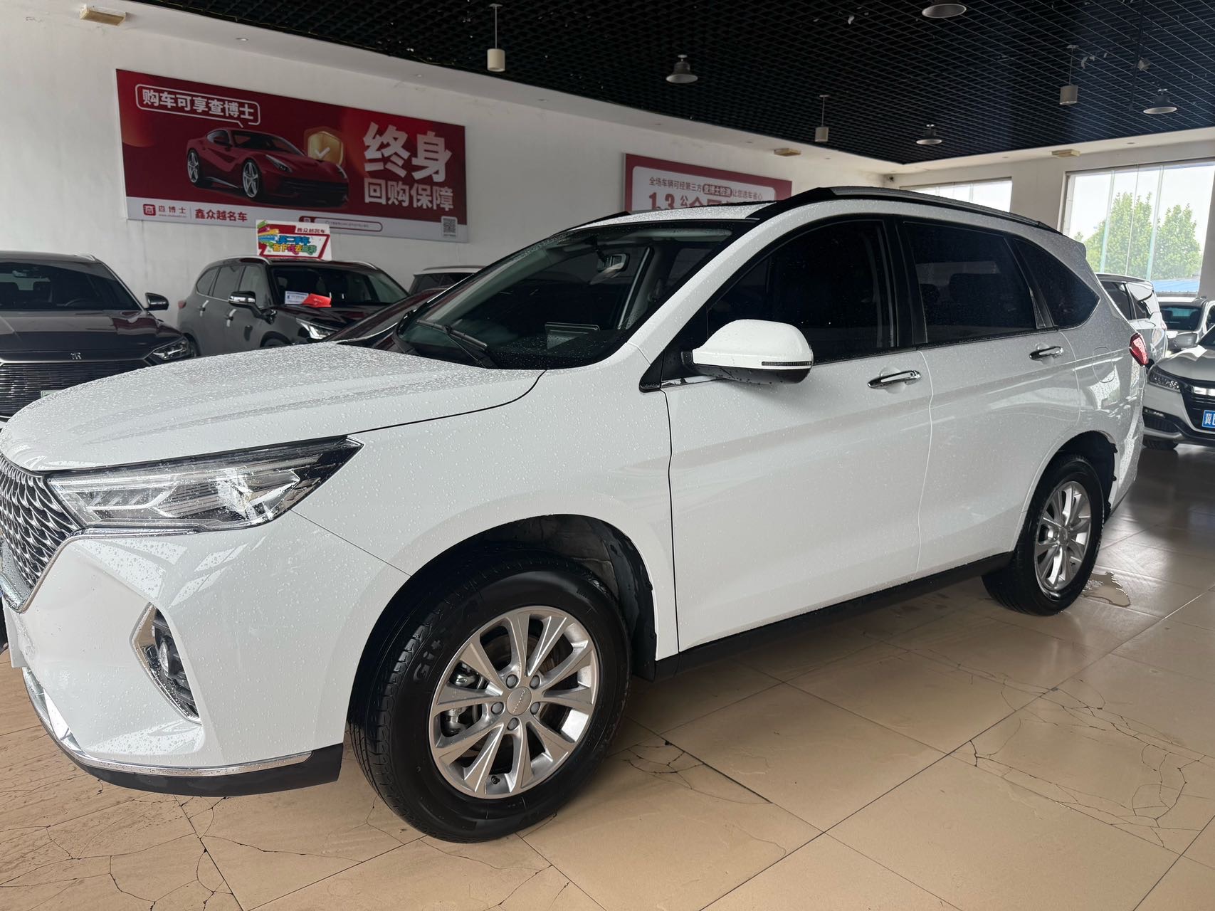 Haval M6 2023 PLUS 1.5T Manual Luxury Smart (Háohuá Zhìlián Xíng)