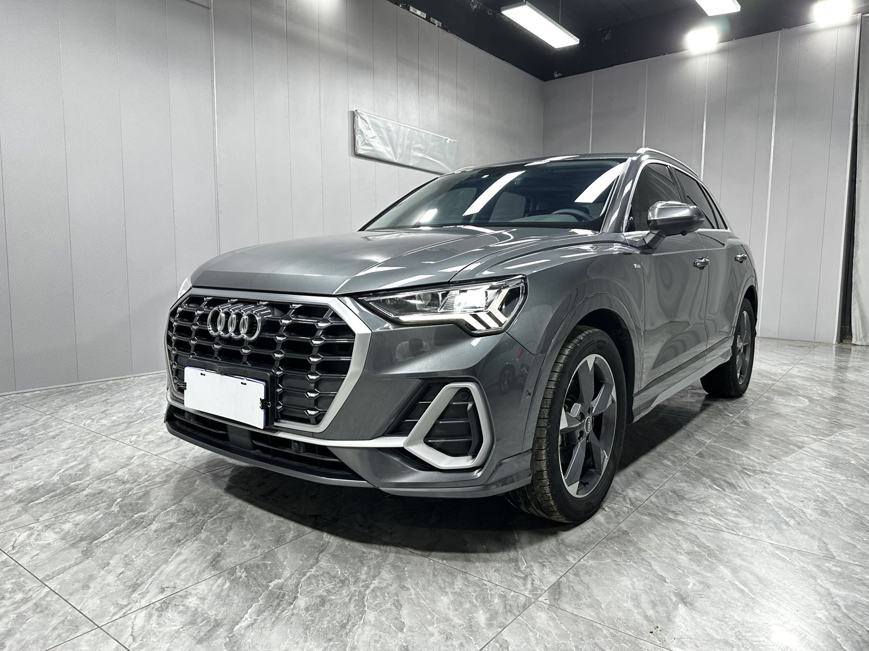 Audi Q3 2022 35 TFSI Fashion Sport (Shíshàng Yùndòng Xíng)