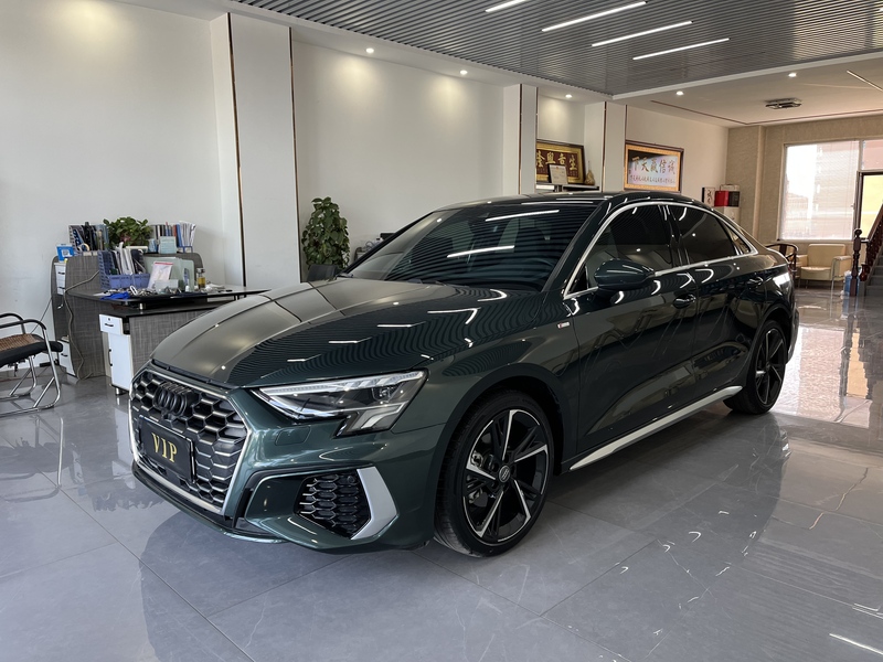 2021 Audi A3L Limousine 35 TFSI Fashion Sport (Shíshàng Yùndòng Xíng)