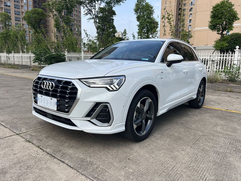 2022 Audi Q3 35 TFSI Fashion Elegant (Shíshàng Zhìyǎ Xíng)