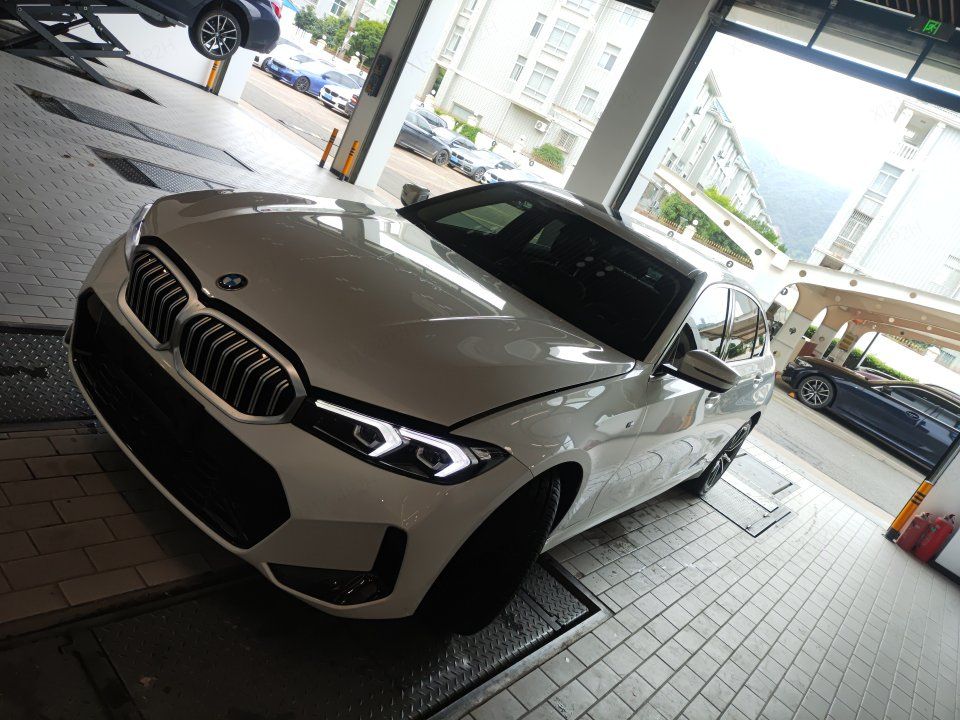 2023 BMW 3 Series 320Li M Sport Package
