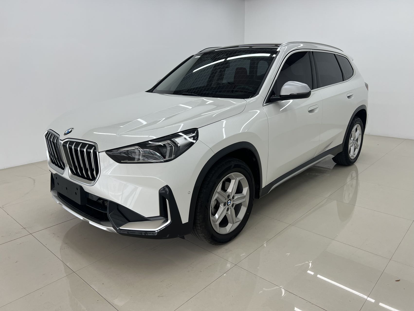 BMW X1 2023 sDrive20Li X Design Package (X Shèjì Tàozhuāng)