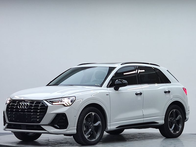 2023 Audi Q3 35 TFSI Fashion Sport (1.4T) (Shíshàng Dònggǎn Xíng)