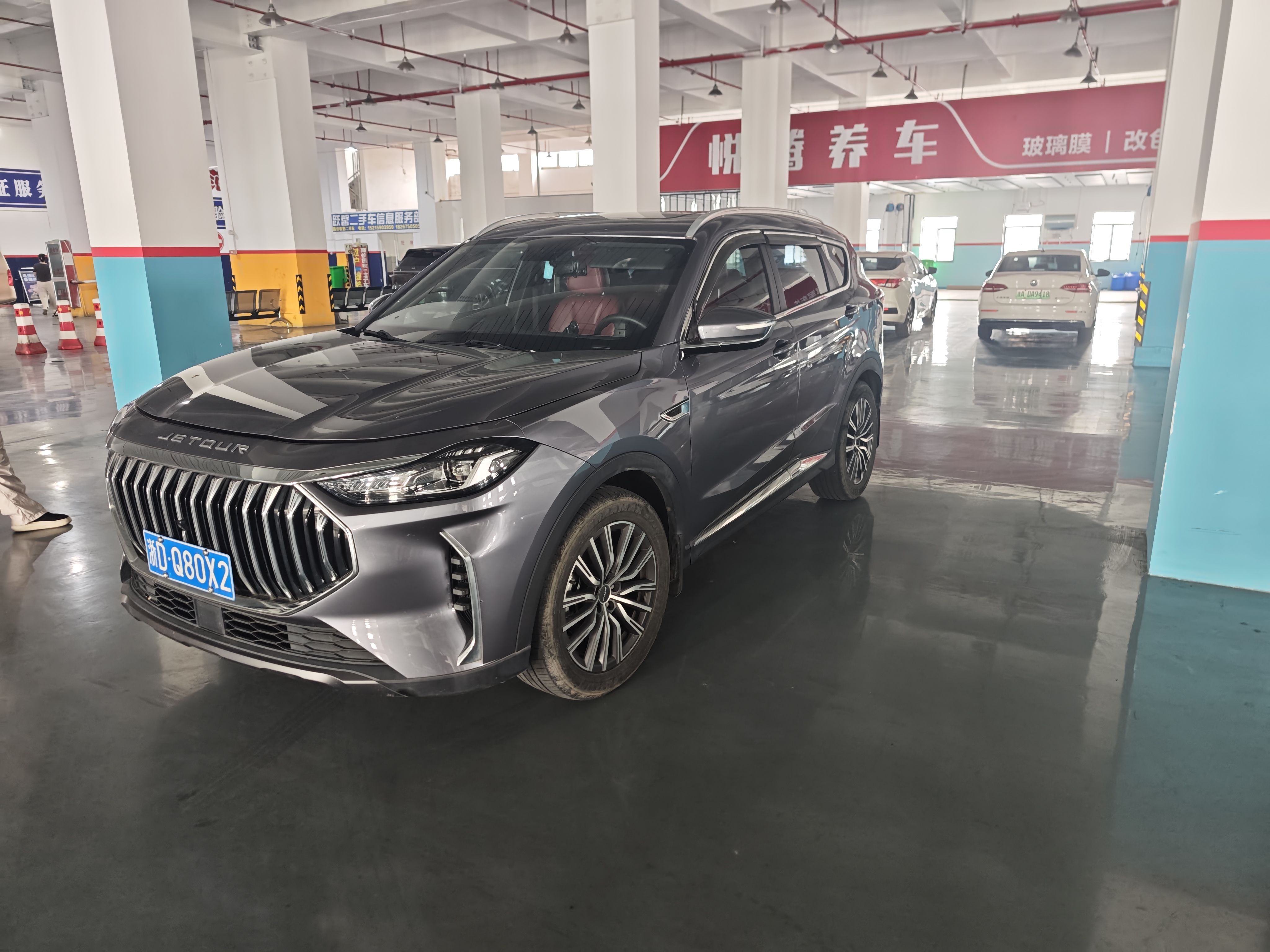 2023 Jetour X70 PLUS 1.5T DCT Brave PLUS 7-Seat (Yǒngzhě PLUS 7 Zuò)