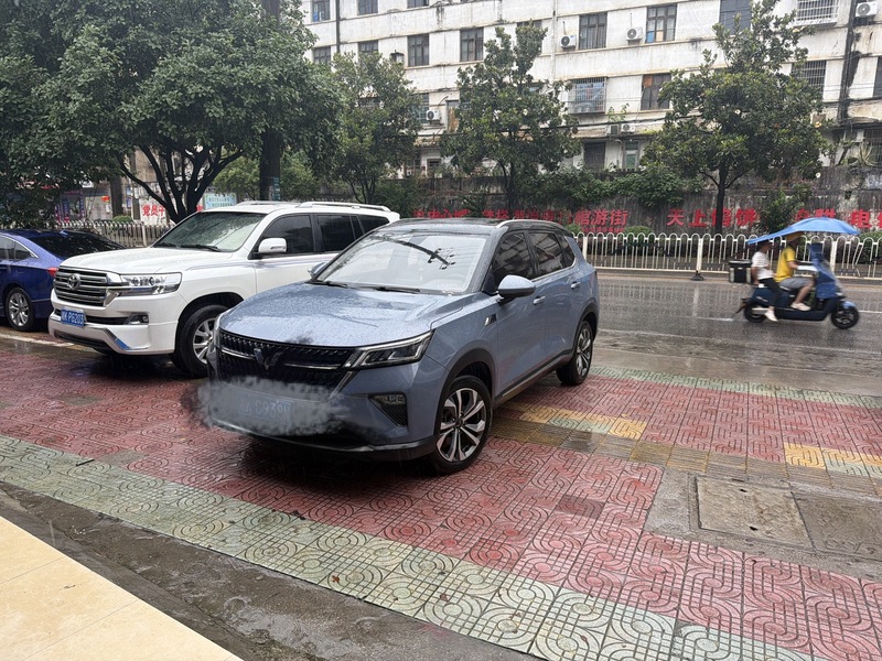 Wuling Xingchen 2021 1.5T CVT Star Glory Edition (Xīnghuī Bǎn)