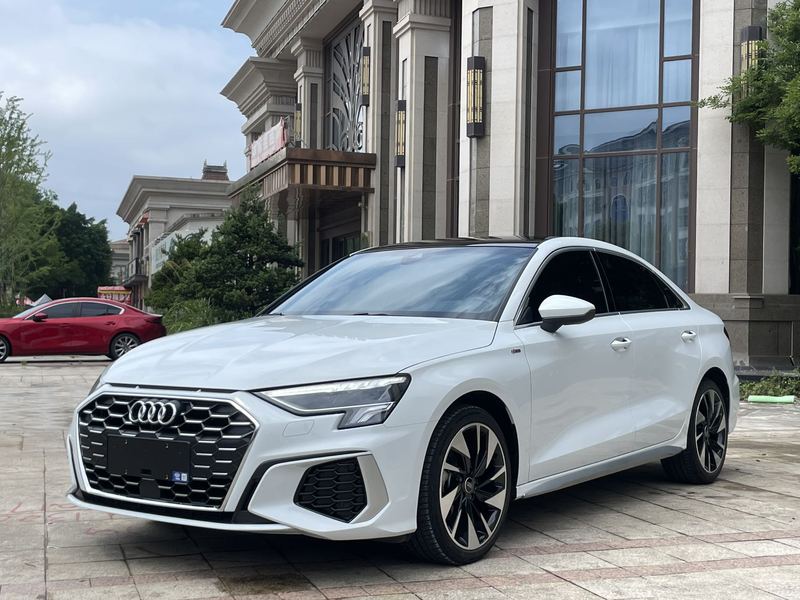 2023 Audi A3 A3L Limousine 35 TFSI Fashion Sport (Shíshàng Yùndòng Xíng)