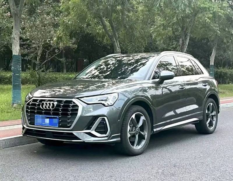 2022 Audi Q3 35 TFSI Fashion Sport (Shíshàng Yùndòng Xíng)
