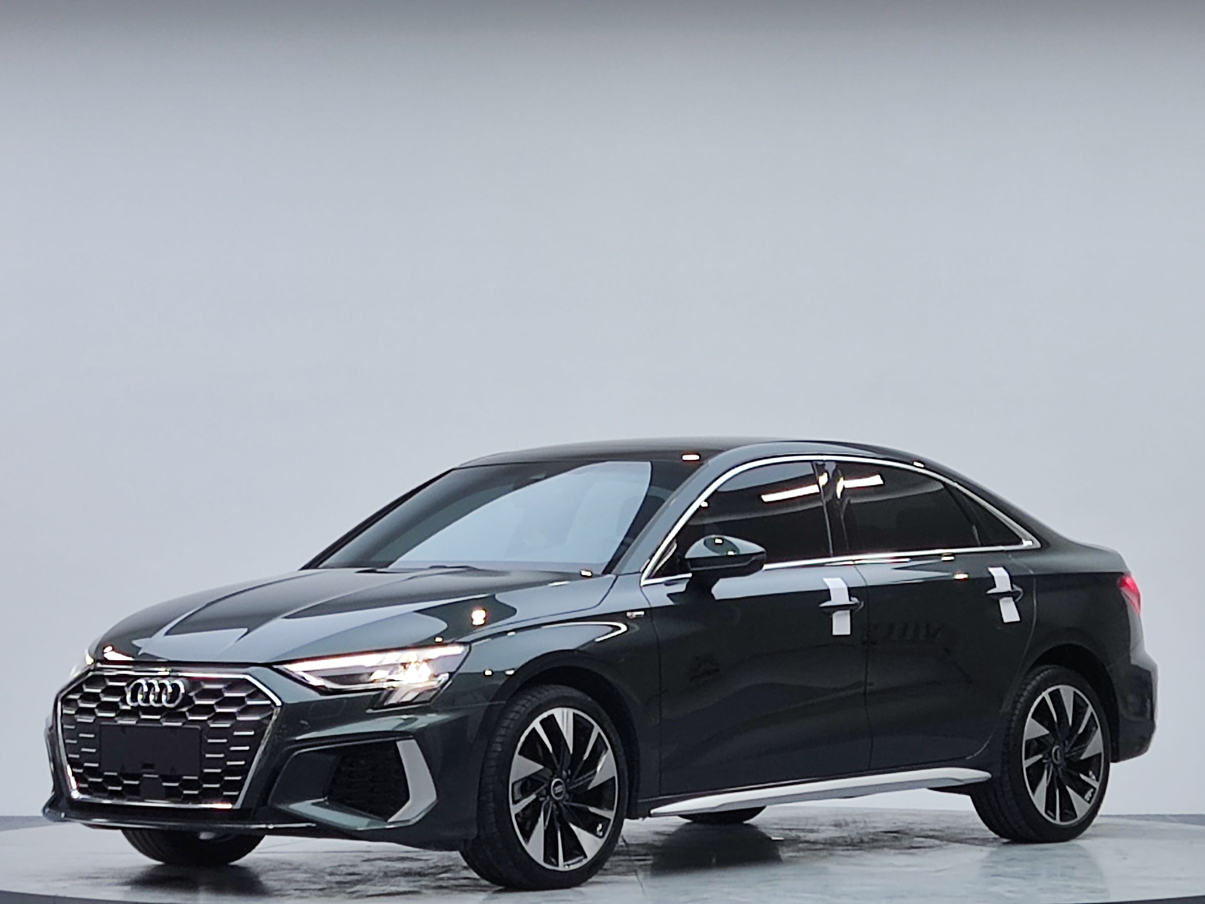 2023 Audi A3 A3L Limousine 35 TFSI Fashion Sport (Shíshàng Yùndòng Xíng)