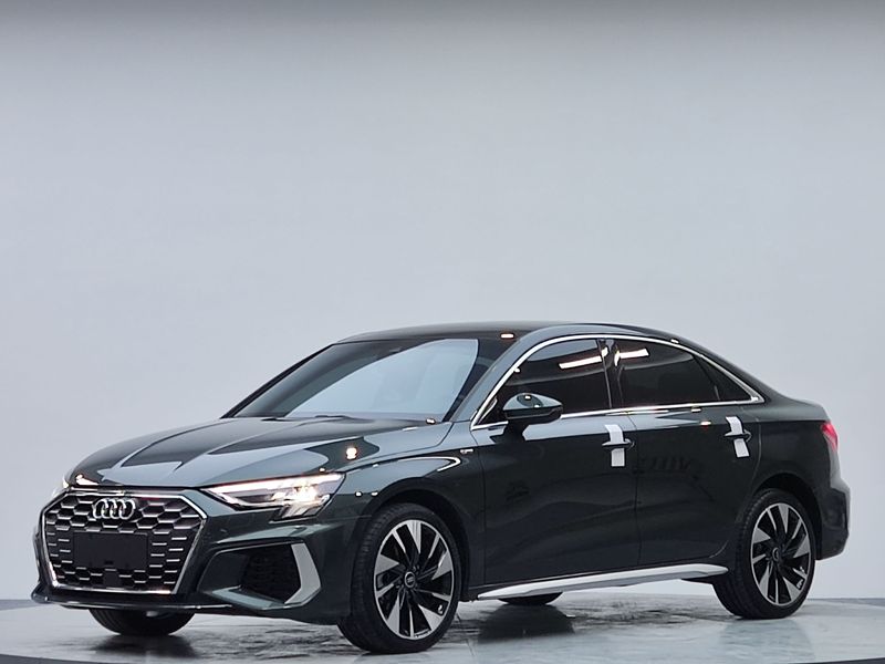 2023 Audi A3L Limousine 35 TFSI Fashion Sport (Shíshàng Yùndòng Xíng)
