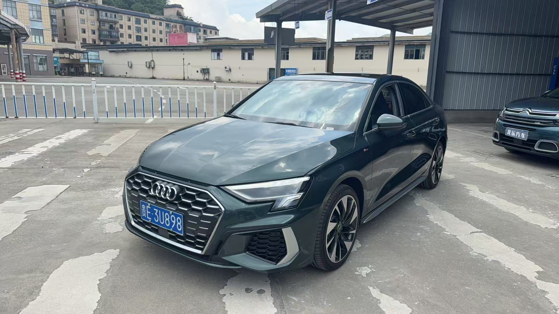 2022 Audi A3 A3L Limousine 35 TFSI Fashion Sport (Shíshàng Yùndòng Xíng)