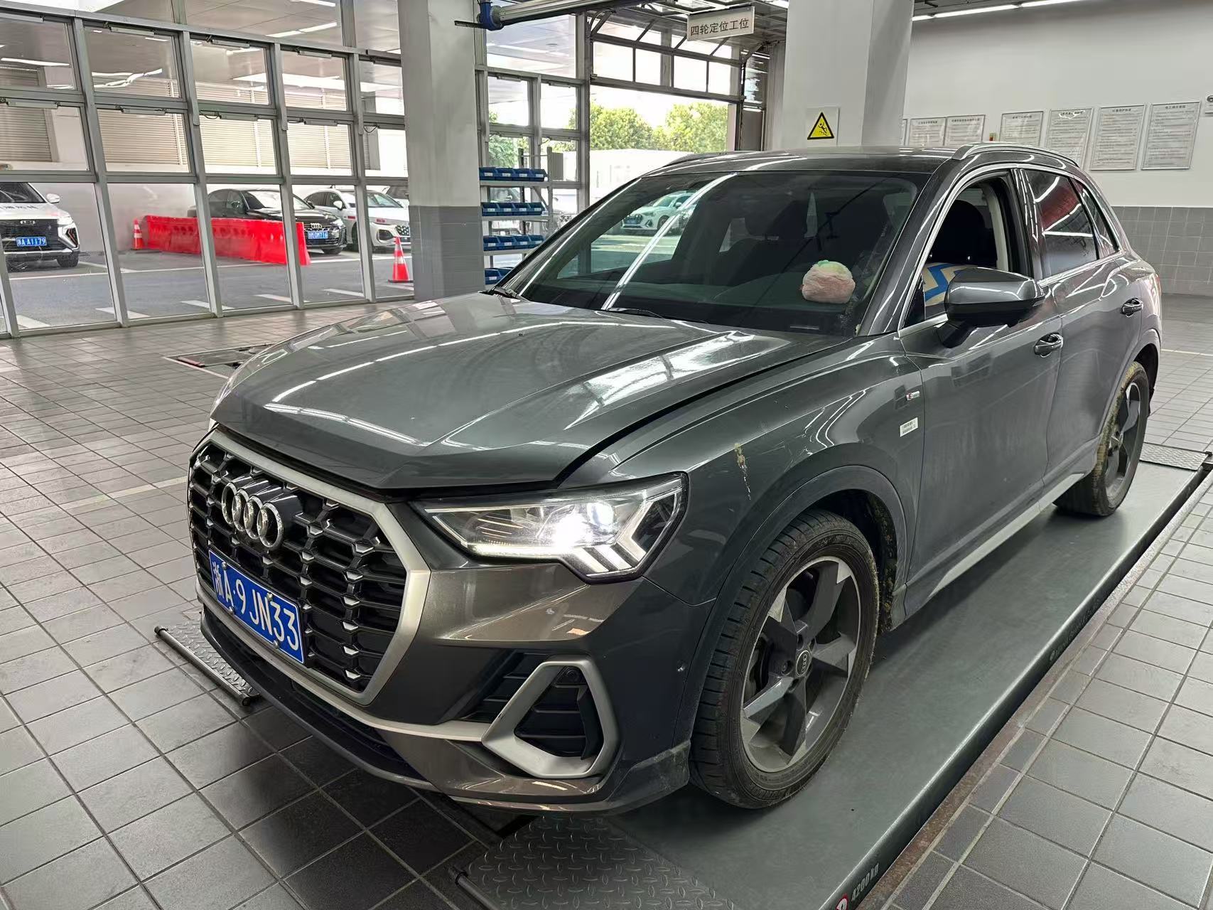 2022 Audi Q3 35 TFSI Fashion Dynamic (Shíshàng Dònggǎn Xíng) National VI
