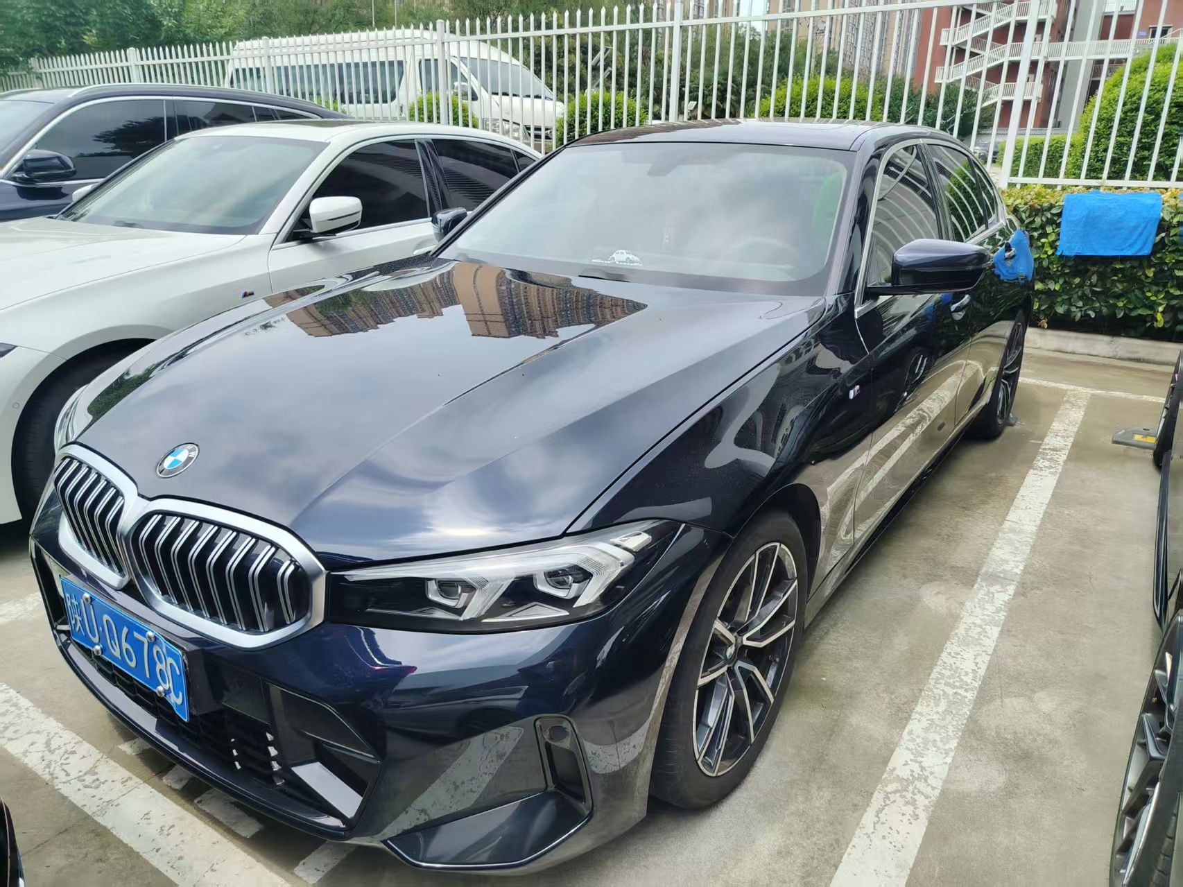 2023 BMW 3 Series 320Li M Sport Package (M Yùndòng Tàozhuāng)