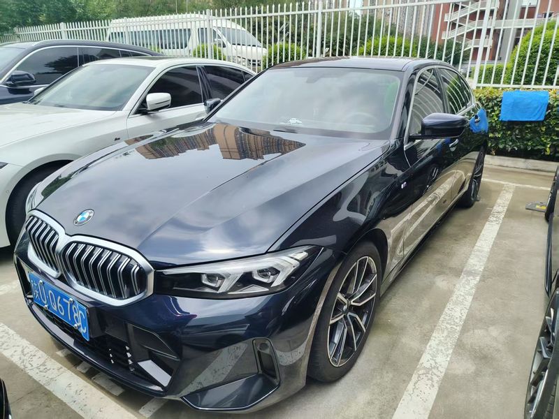 2023 BMW 3 Series 320Li M Sport Package (M Yùndòng Tàozhuāng)