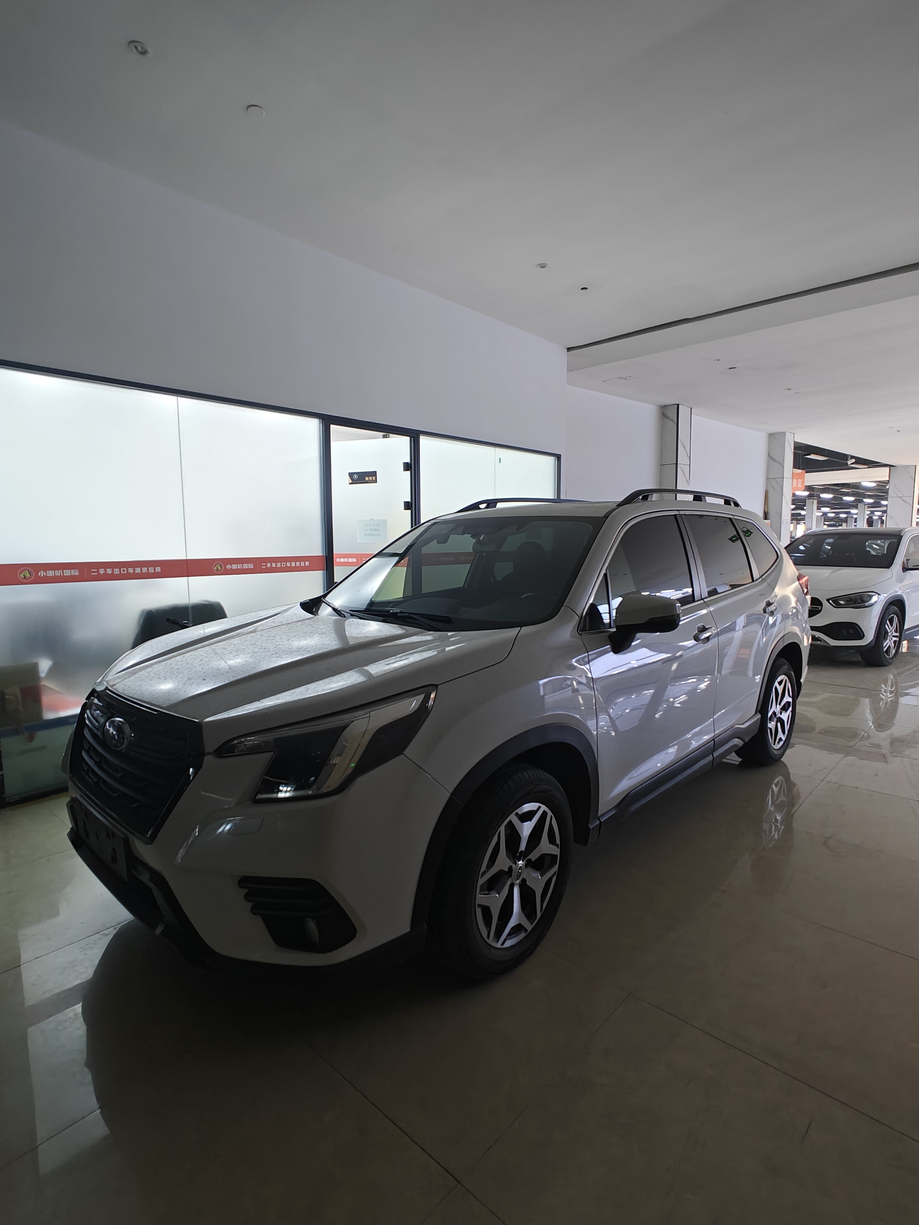 2022 Subaru Forester 2.0i AWD Luxury Edition EyeSight (Háohuá Bǎn EyeSight)