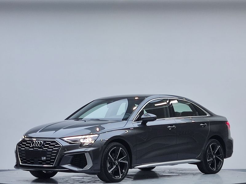 2022 Audi A3L Limousine 35 TFSI Fashion Sport (Shíshàng Yùndòng Xíng)