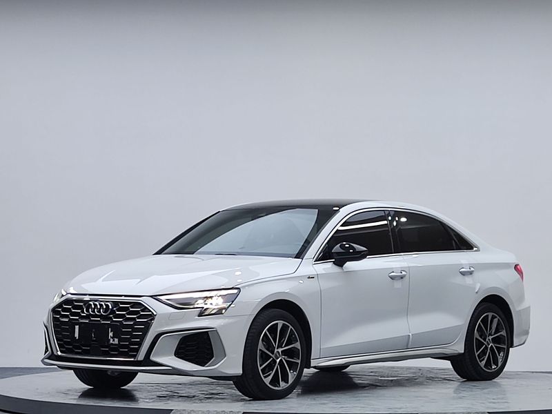 2021 Audi A3 A3L Limousine 35 TFSI Progressive Sport (Jìnqǔ Yùndòng Xíng)