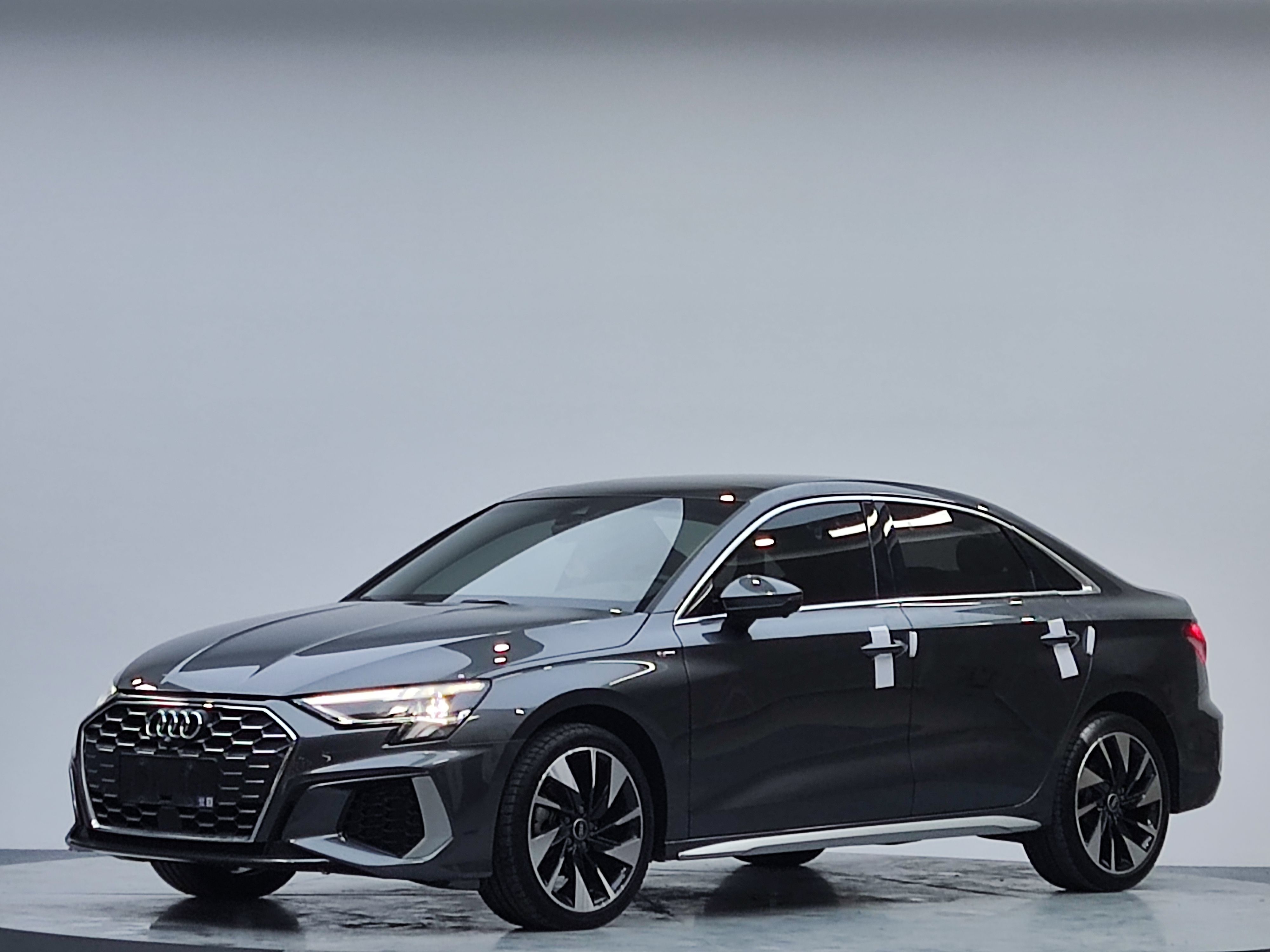 2022 Audi A3 A3L Limousine 35 TFSI Fashion Sport (Shíshàng Yùndòng Xíng)