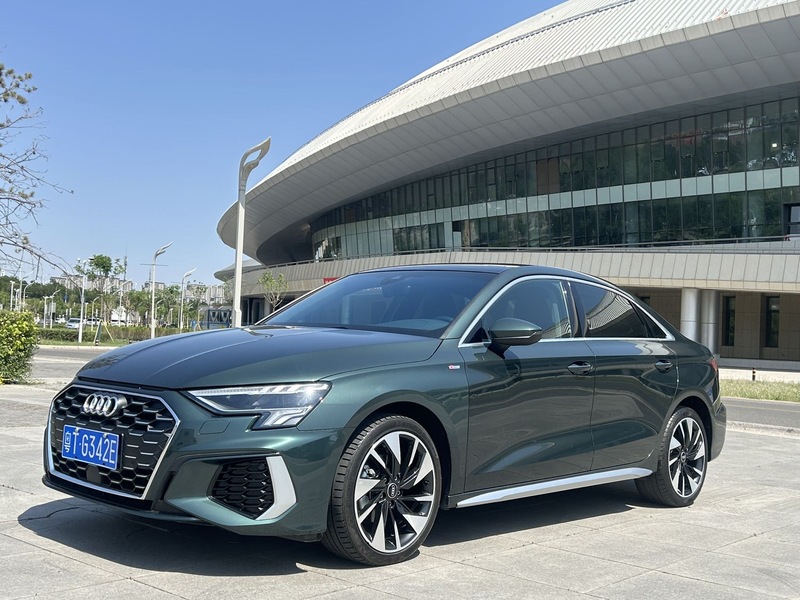 2023 Audi Restyling A3 A3L Limousine 35 TFSI Fashion Sport (Shíshàng Yùndòng Xíng)