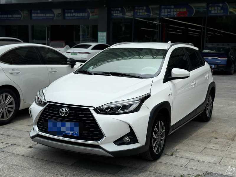 2022 Toyota YARiS L Zhixuan X 1.5L CVT Luxury PLUS (Háohuá PLUS Bǎn)