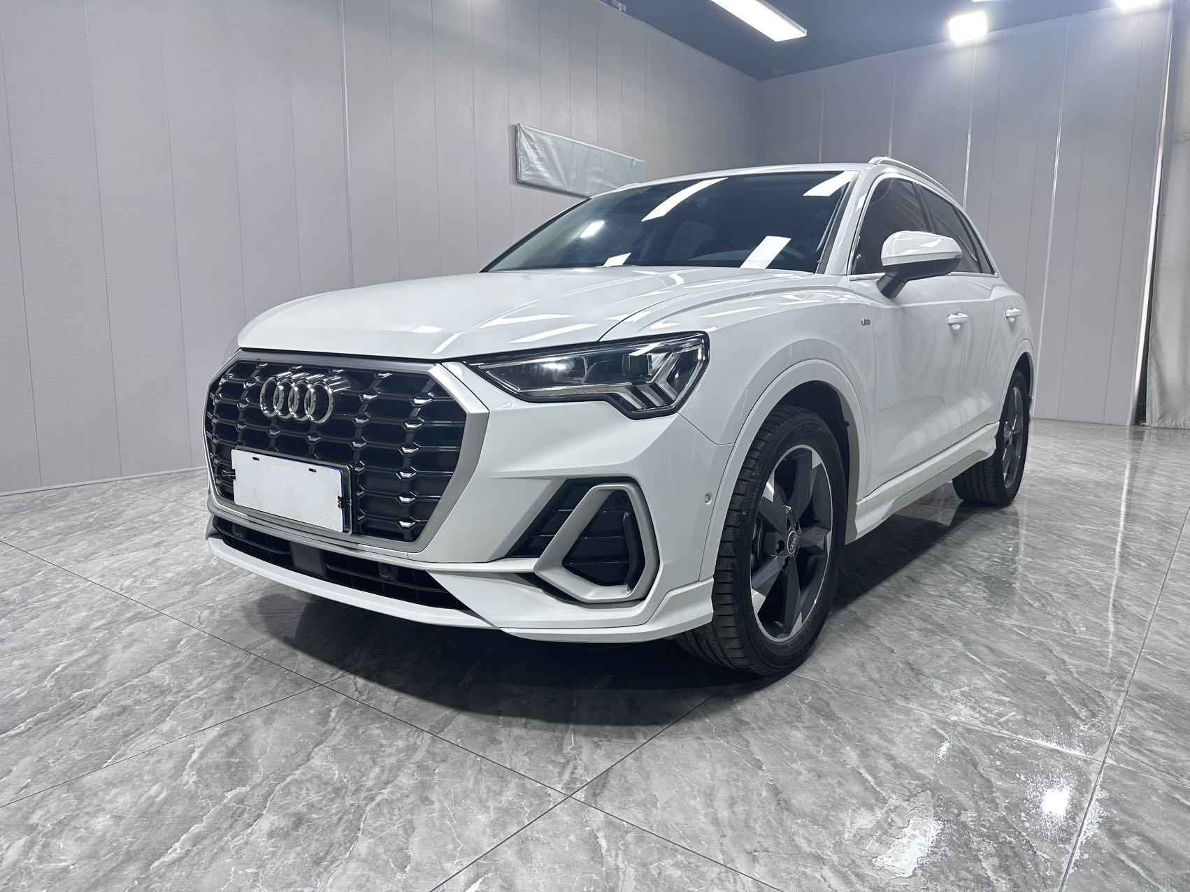 2022 Audi Q3 35 TFSI Fashion Sport (Shíshàng Yùndòng Xíng)