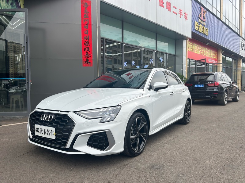 2022 Audi A3 Sportback 35 TFSI Fashion Sport (Shíshàng Yùndòng Xíng)