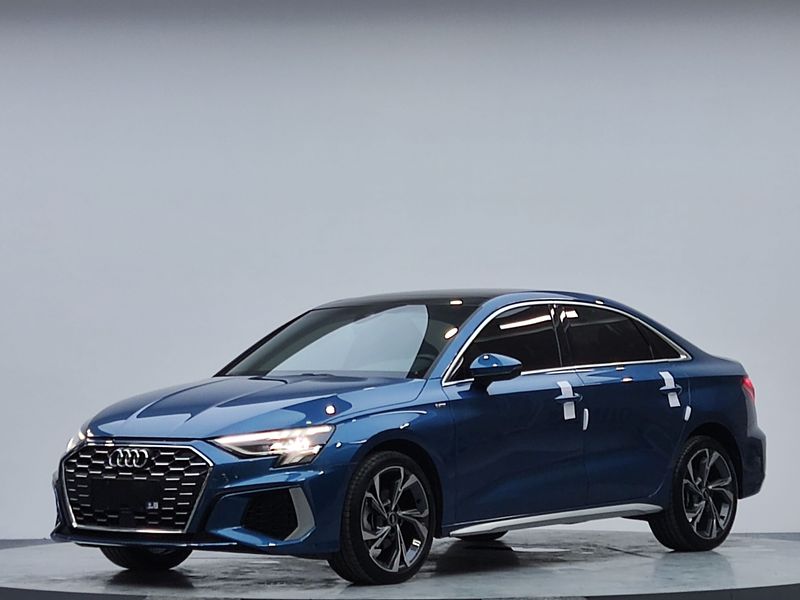 2022 Audi A3 A3L Limousine 35 TFSI Fashion Sport (Shíshàng Yùndòng Xíng)