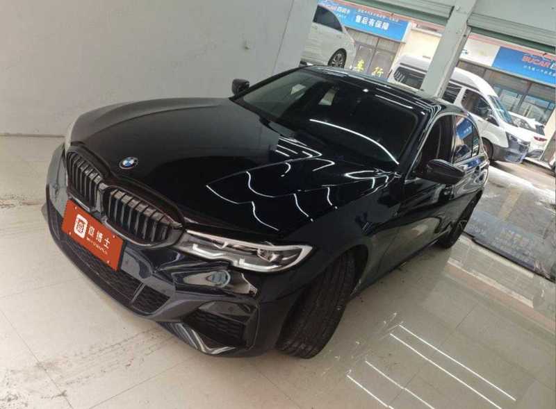 2022 BMW 3 Series 320Li M Sport Package (M Yùndòng Tàozhuāng)