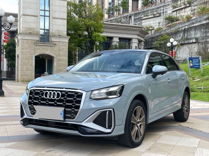 2022 Audi Q2L 35 TFSI Fashion Sport (Shíshàng Yùndòng Xíng)