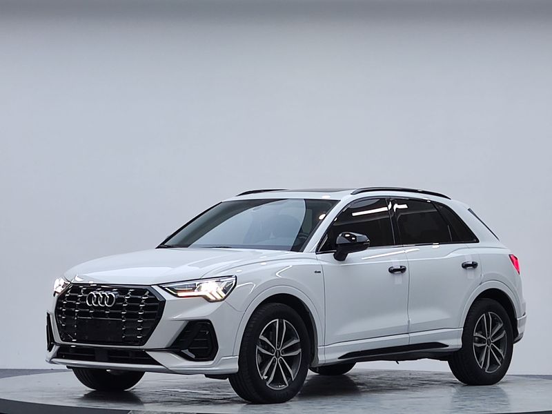 2022 Audi Q3 35 TFSI Progressive Sport (Jìnqǔ Dònggǎn Xíng)