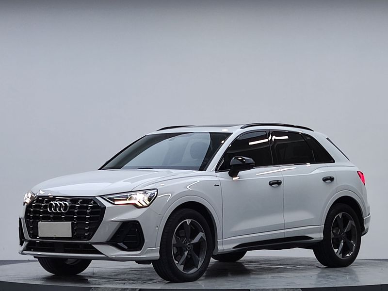 2023 Audi Q3 35 TFSI Fashion Sport (Shíshàng Dònggǎn Xíng) 1.4T
