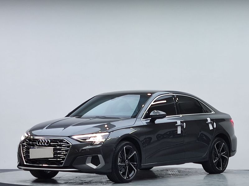 2022 Audi A3L Limousine 35 TFSI Fashion Sport (Shíshàng Yùndòng Xíng)