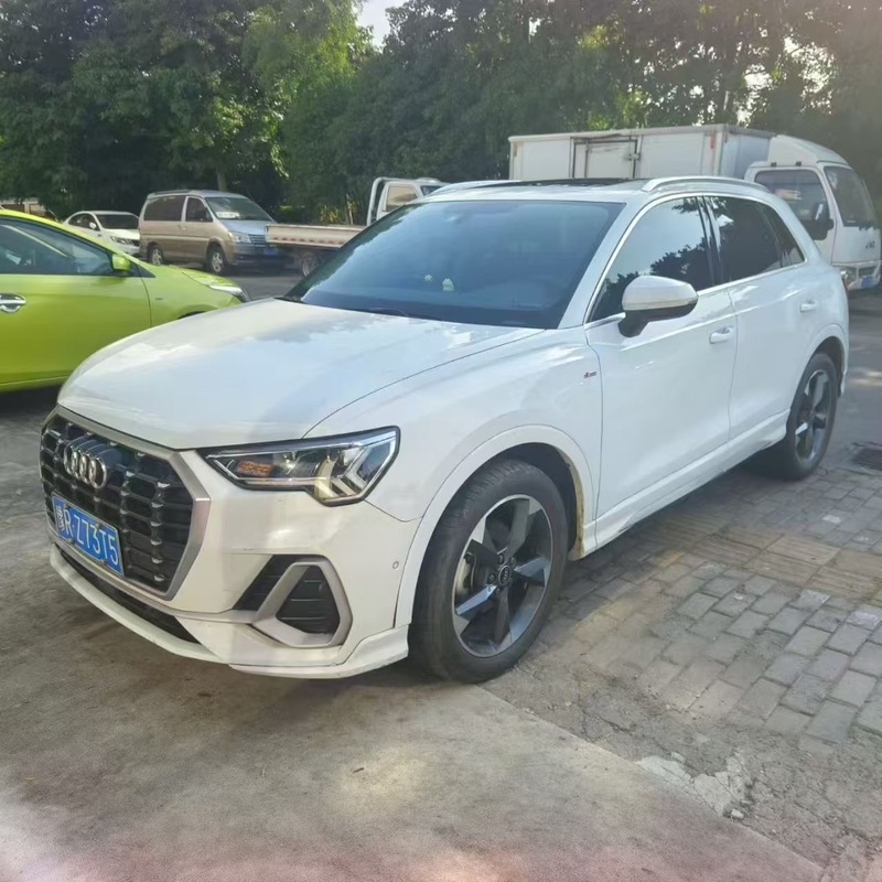 2022 Audi Q3 35 TFSI Fashion Sport (Shíshàng Dònggǎn Xíng)