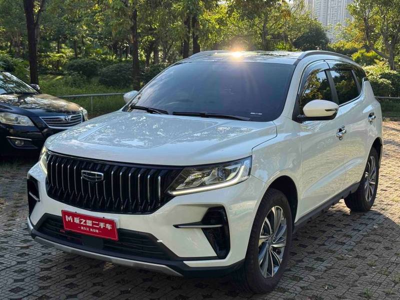 Geely Vision X6 2021 PRO 1.4T Automatic Noble (PRO 1.4T Zìdòng Zūnguì Xíng)