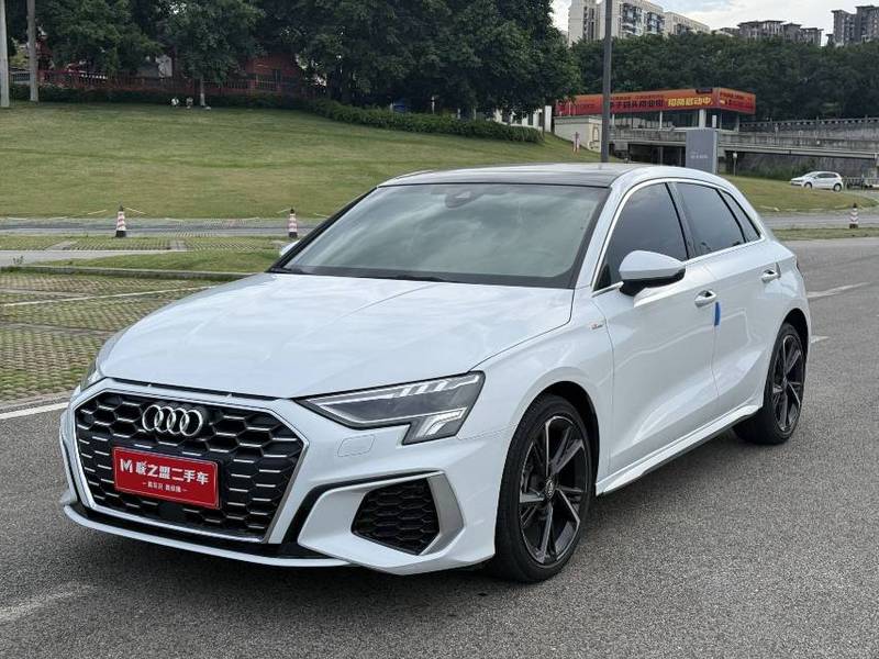 2022 Audi A3 Sportback 35 TFSI Fashion Sport (Shíshàng Yùndòng Xíng)